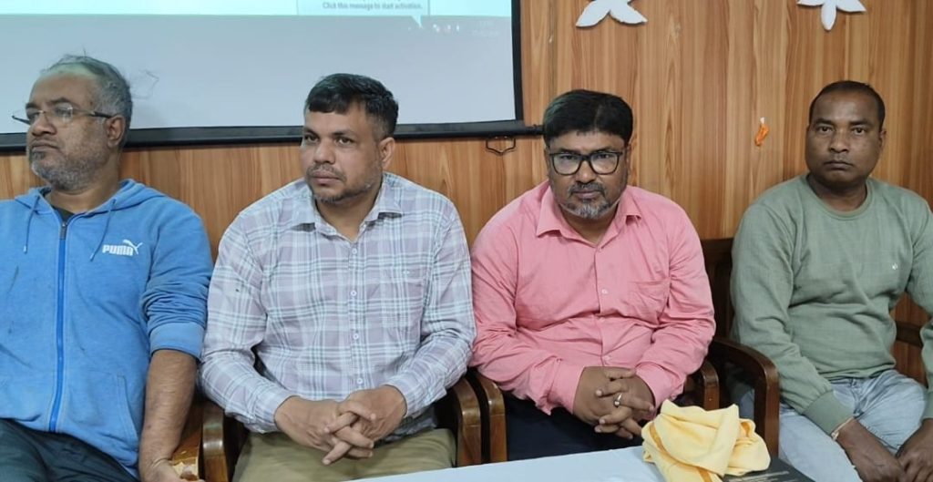 Raiganj Surendra Nath Mahabidalaya | থ্যালাসেমিয়ামুক্ত উত্তর দিনাজপুর গড়ার লক্ষ্যে সচেতনতা শিবিরা রায়গঞ্জ সুরেন্দ্রনাথে